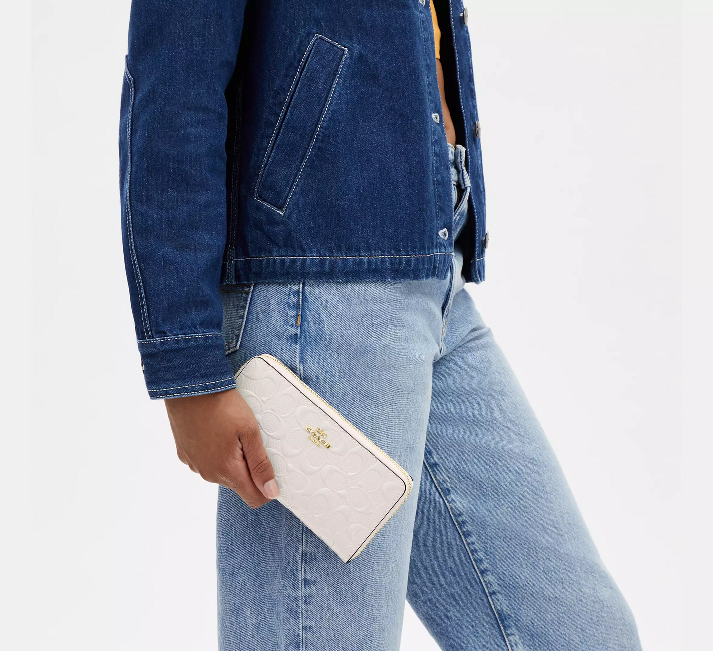 C.O.A.C.H Long Zip Around Wallet in Signature Leather