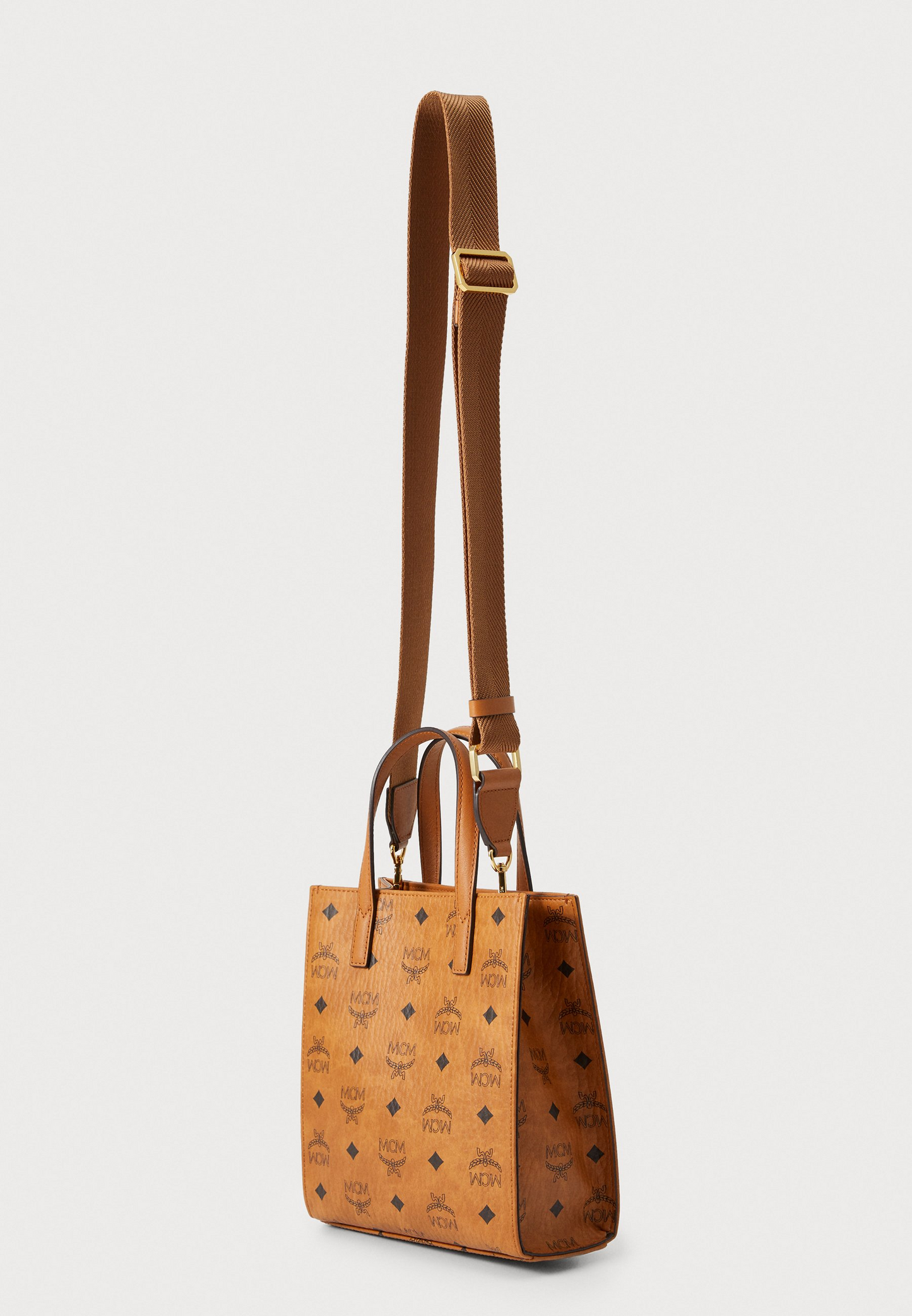 M.C.M Aren Tote in Visetos