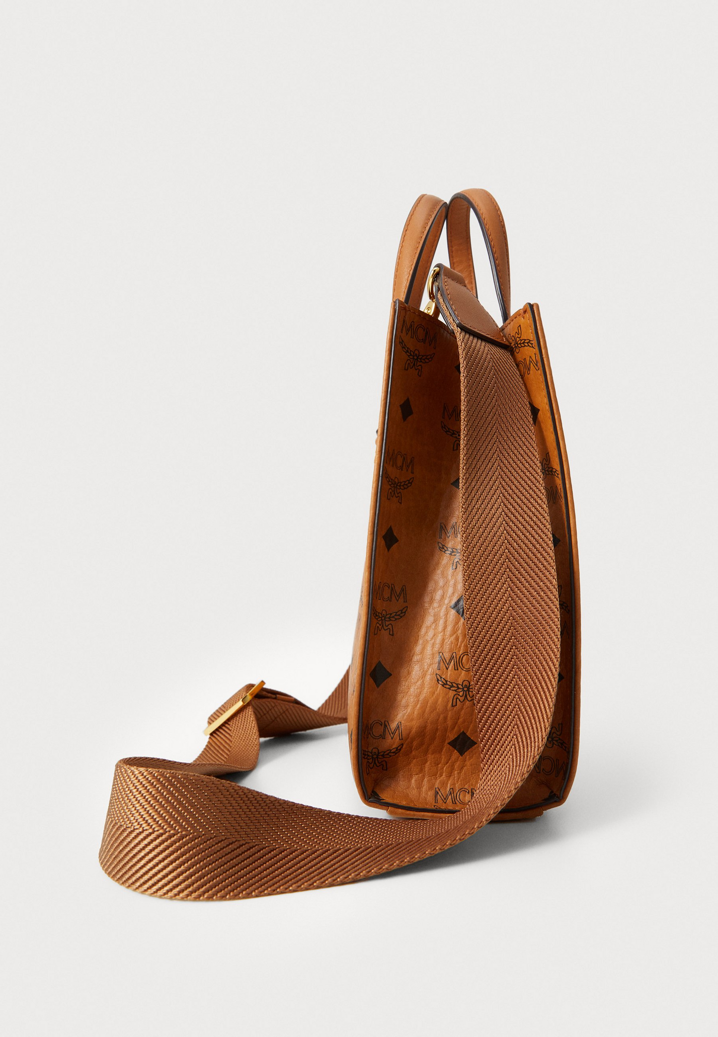 M.C.M Aren Tote in Visetos