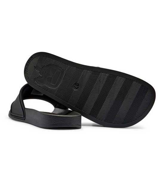 K.A.R.L L.A.G.E.R.F.E.L.D SLIDE