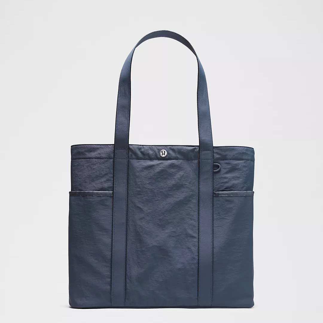 L.U.L.U.L.E.M.O.N  Daily Multi-Pocket Tote Bag 20L