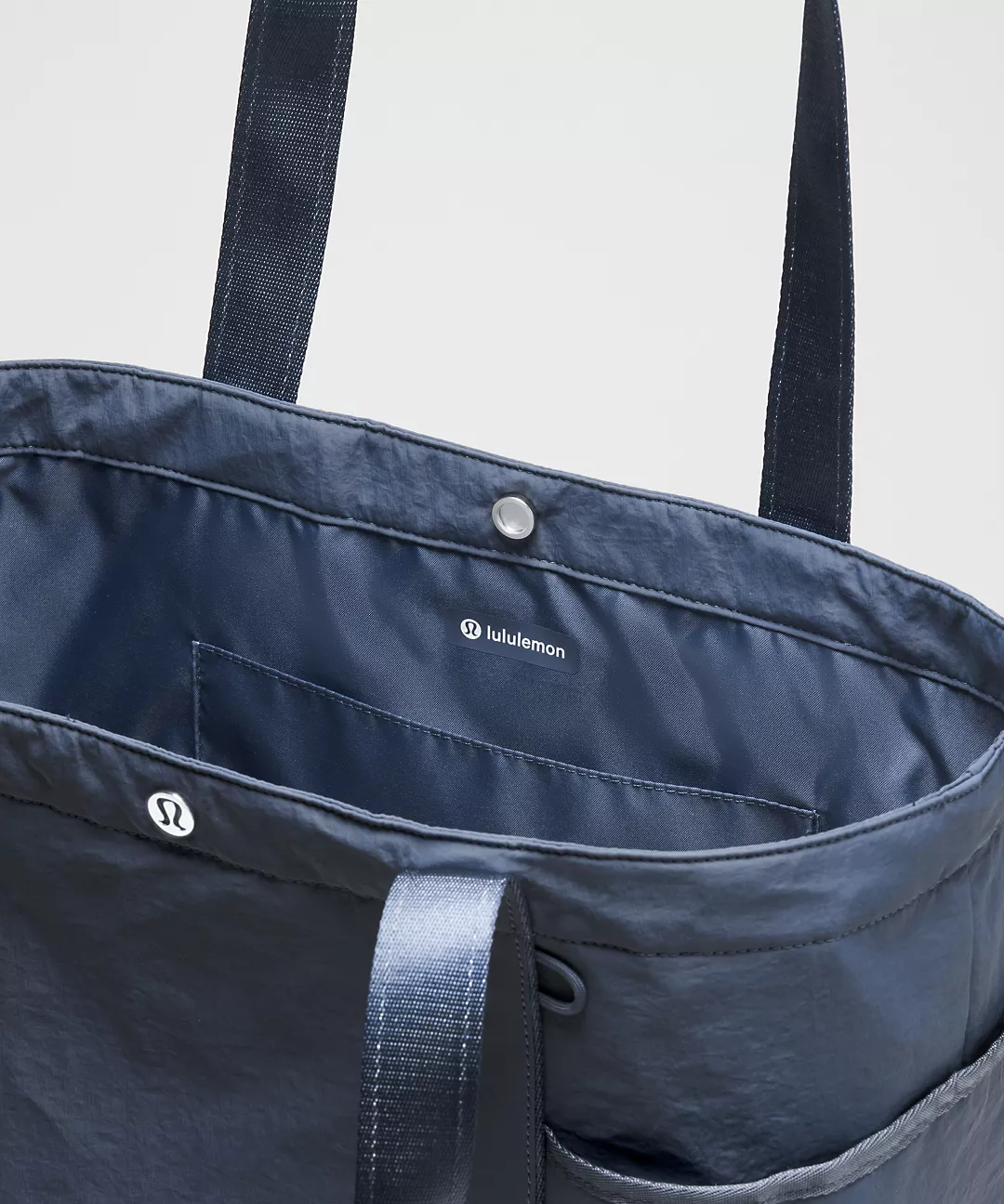 L.U.L.U.L.E.M.O.N  Daily Multi-Pocket Tote Bag 20L