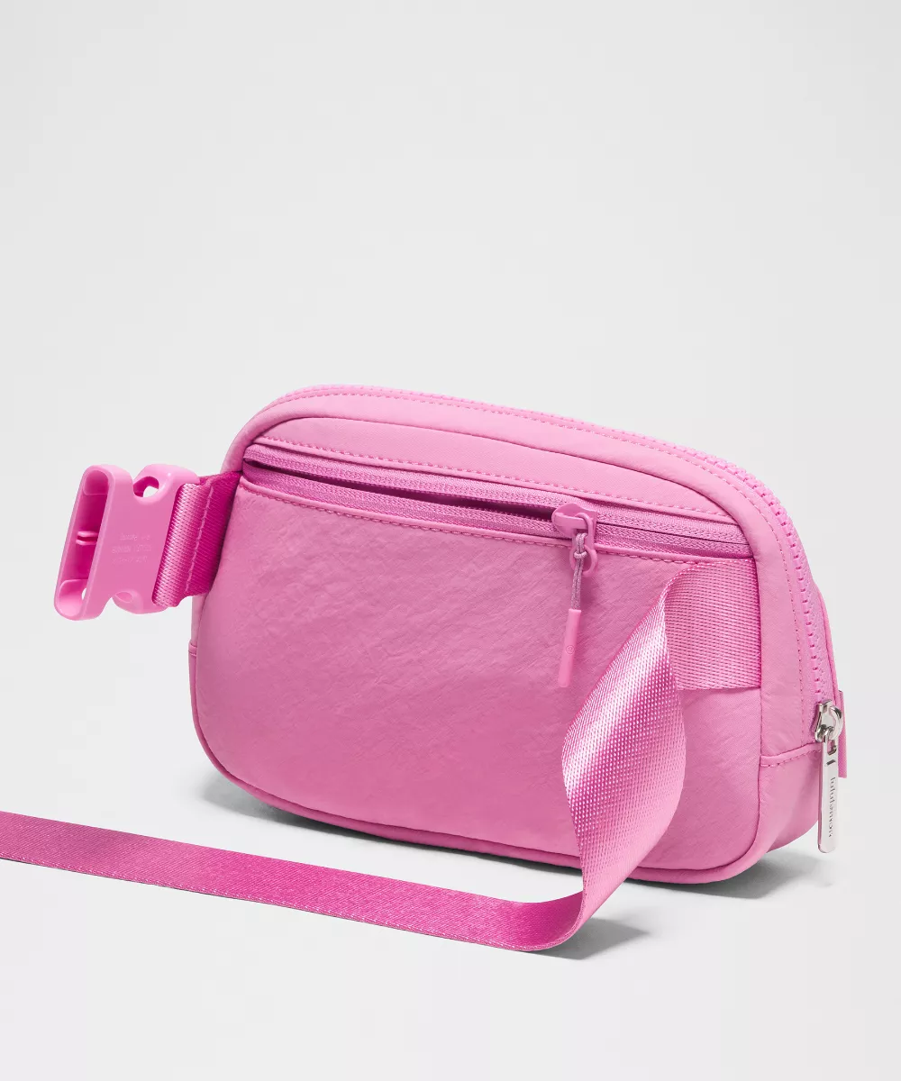 L.U.L.U.L.E.M.O.N Everywhere Belt Bag Large 1L