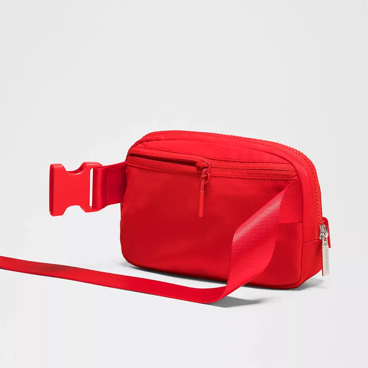 L.U.L.U.L.E.M.O.N Everywhere Belt Bag Large 1L