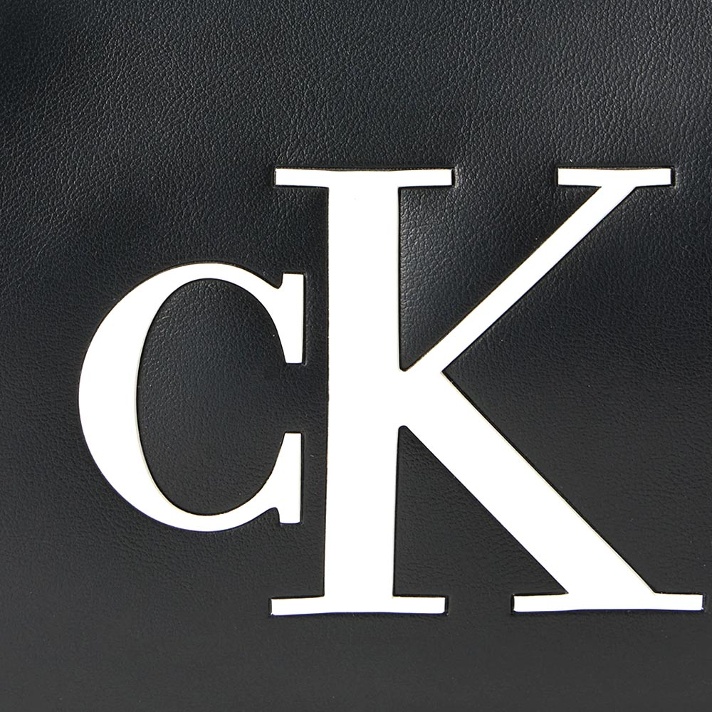 C.A.L.V.I.N K.L.E.I.N Shoulder Bag LV04F3230G 3L2 BLACK