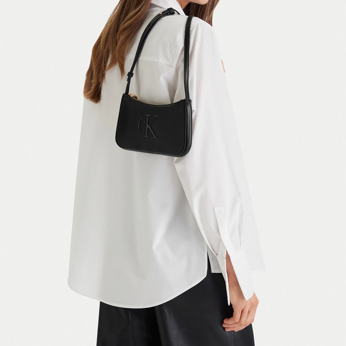C.A.L.V.I.N K.L.E.I.N Crossbody Bag LV04F1125G