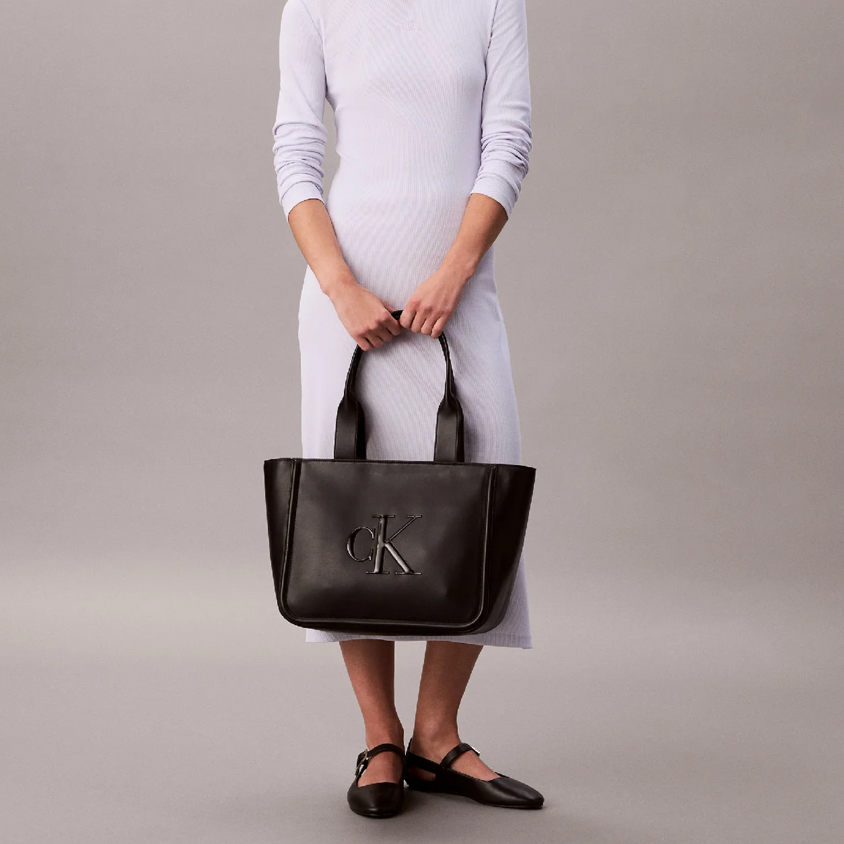 C.A.L.V.I.N K.L.E.I.N Shoulder Bag LV04F3218G UB1 BLACK