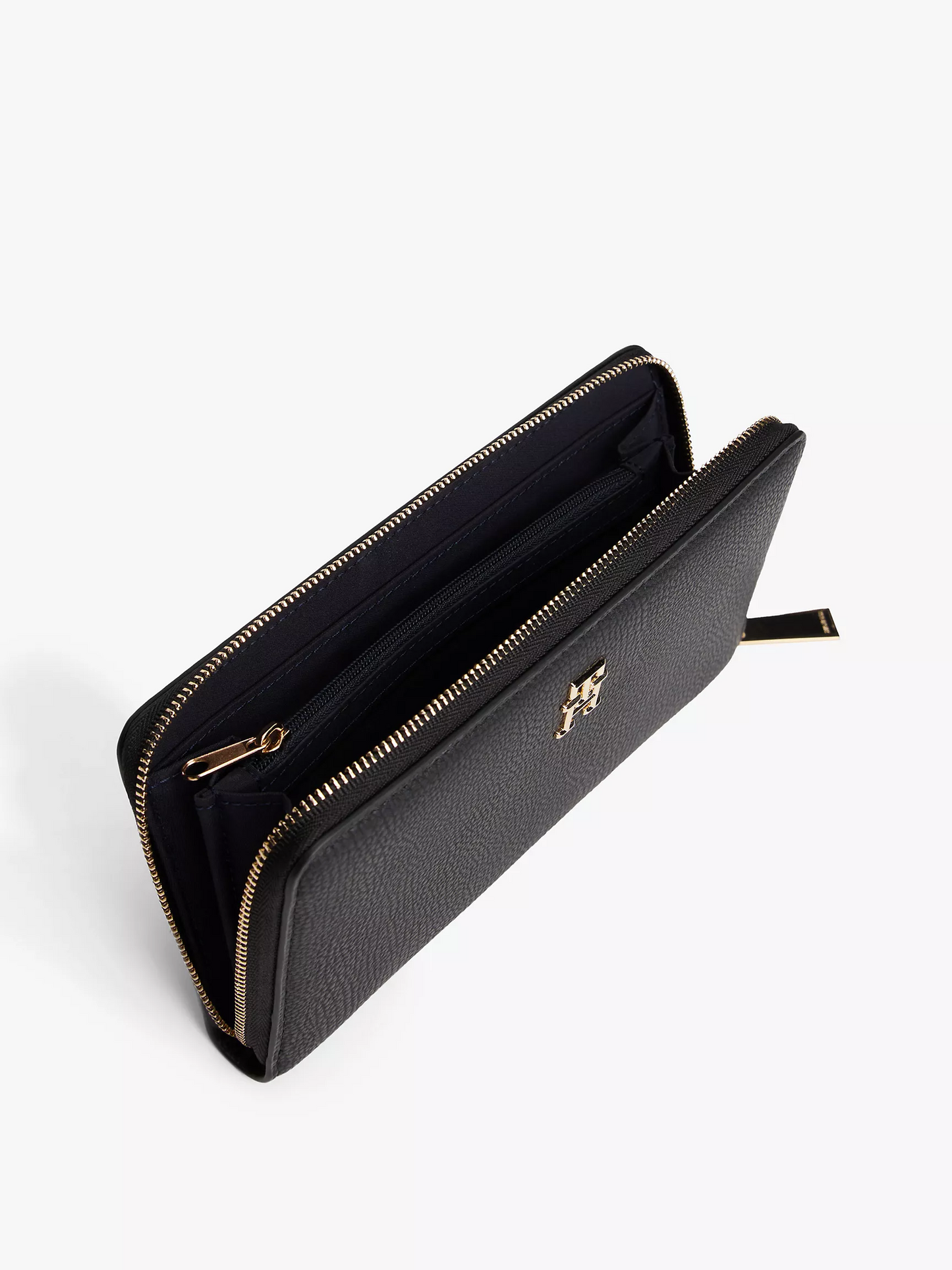 T.O.M.M.Y H.I.L.F.I.G.E.R Monogram Zip Wallet