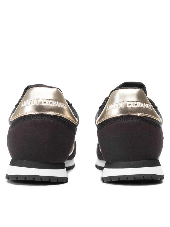 A.r.m.a.n.i E.x.c.h.a.n.g.e Sneakers XDX031 XV137 N692 Black