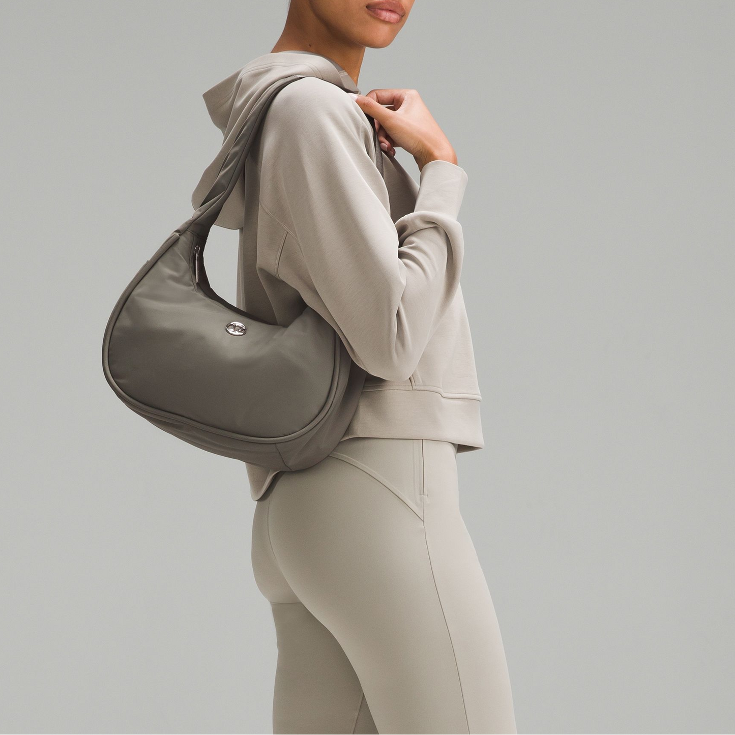 L.u.l.u.l.e.m.o.n SHOUDER BAG 4L