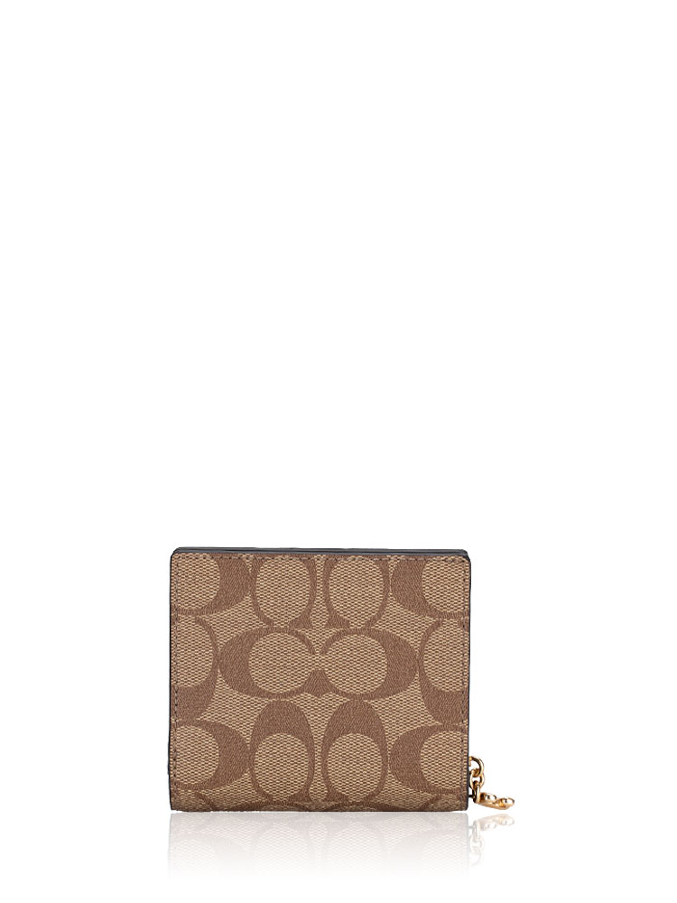 C.O.A.C.H Snap Wallet