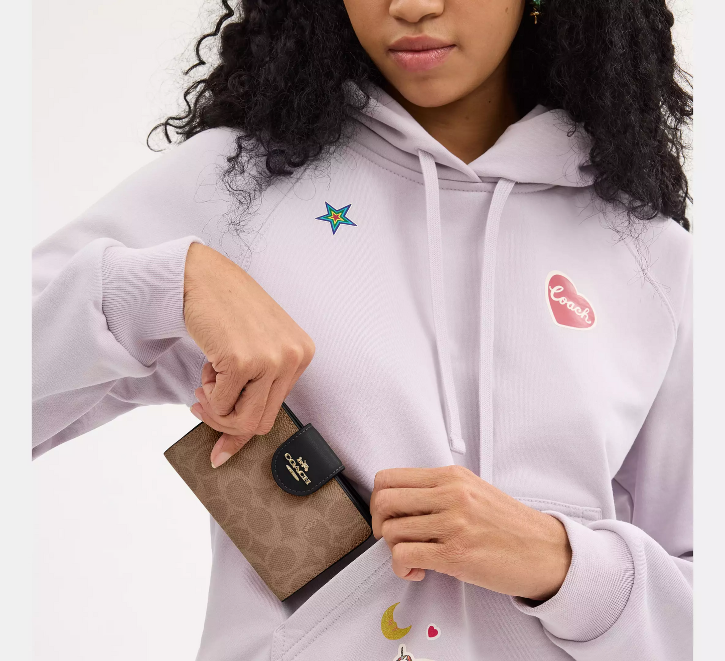 C.O.A.C.H Medium Corner Zip Wallet in Signature Canvas