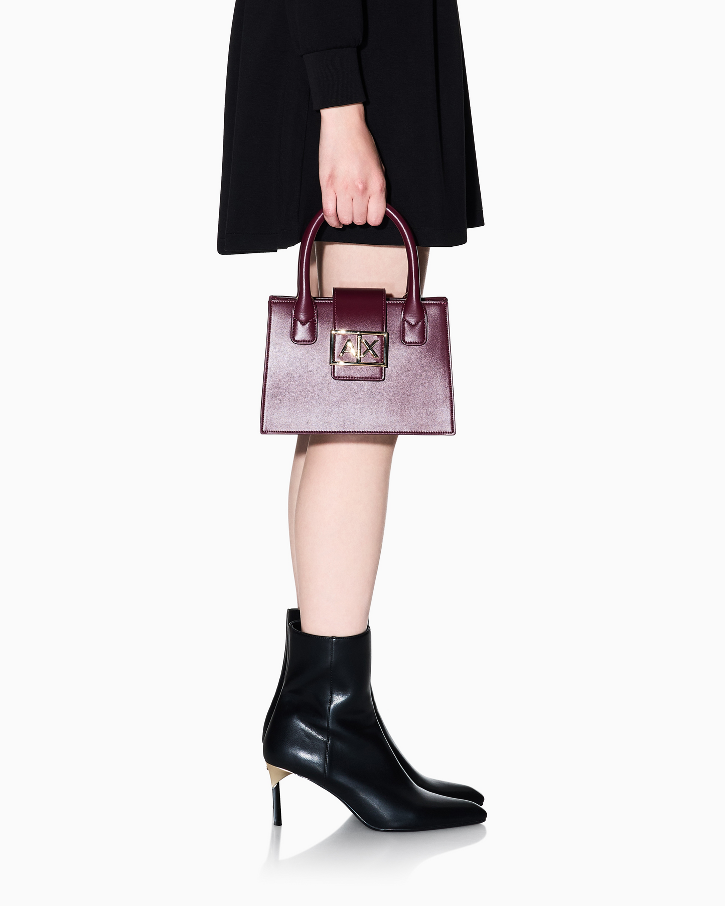 A.R.M.A.N.I E.X.C.H.A.N.G.E Crossbody Bag