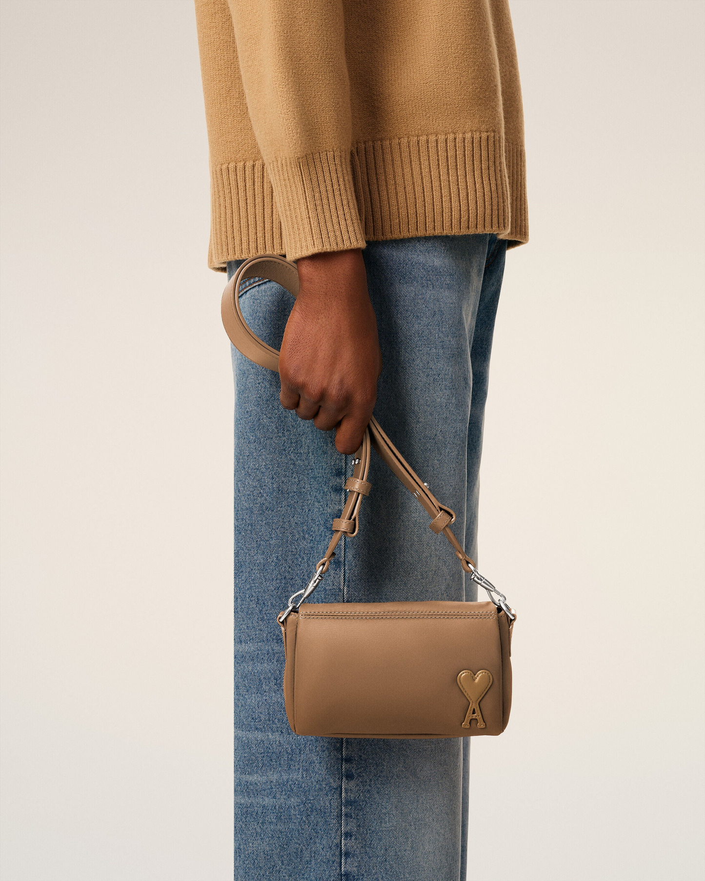 A.M.I. A.L.E.X.A.N.D.R.E M.A.T.T.I.U.S.S.I SHOULDER Bag