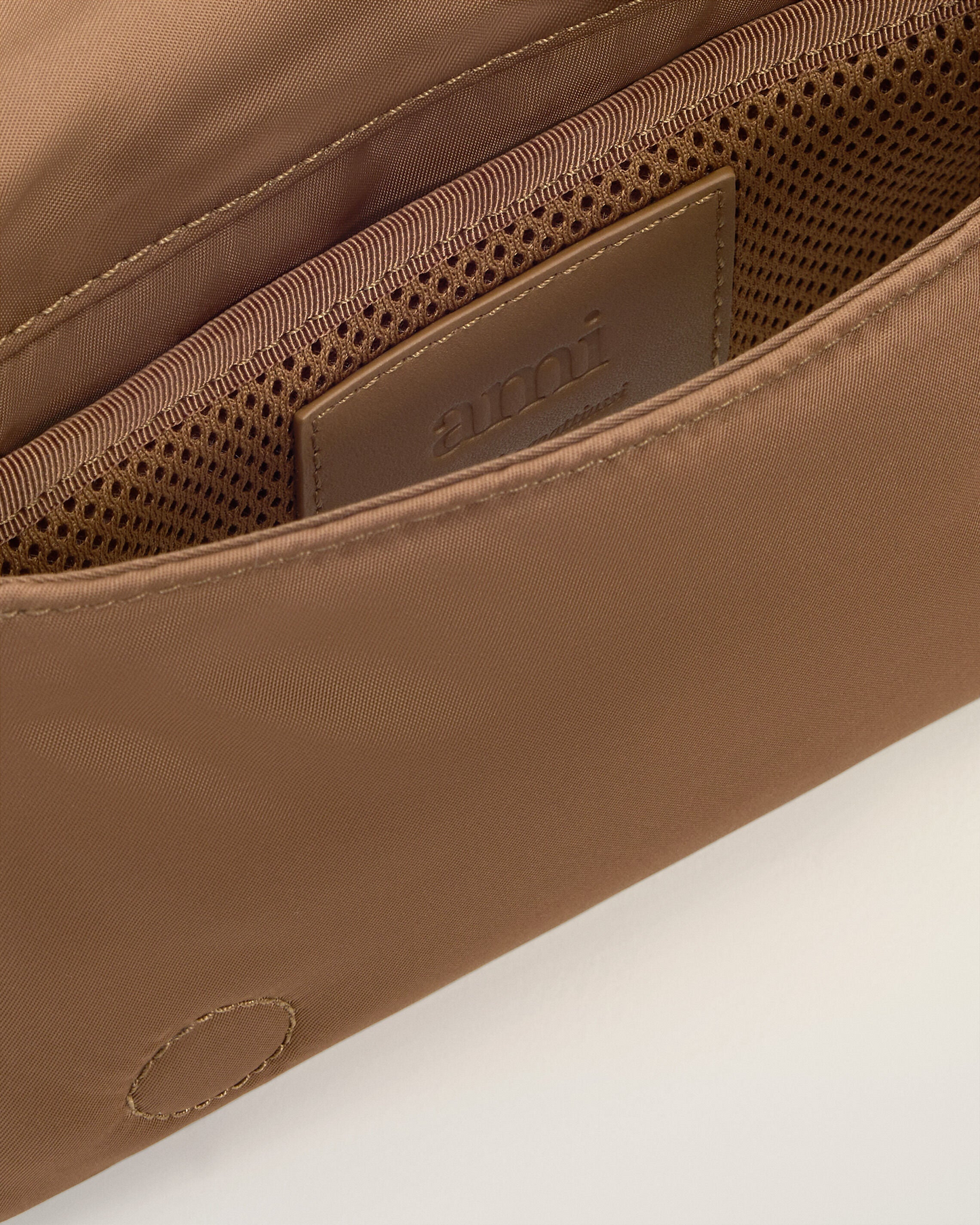 A.M.I. A.L.E.X.A.N.D.R.E M.A.T.T.I.U.S.S.I SHOULDER Bag