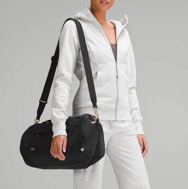 L.u.l.u.l.e.m.o.n Crossbody BAG 16L