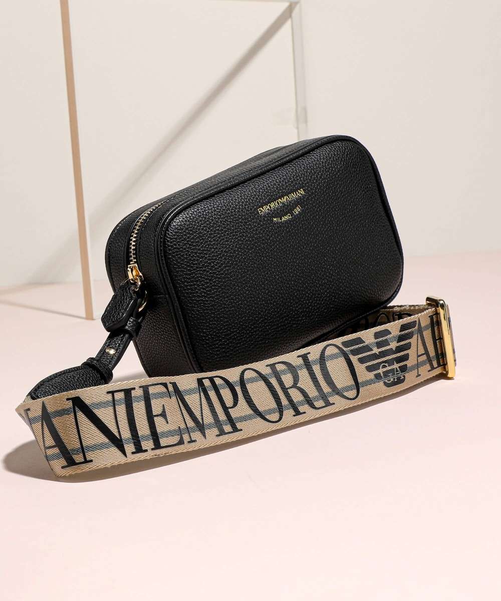 E.M.P.O.R.I.O A.R.M.A.N.I Lilly Crossbody bag polyurethane