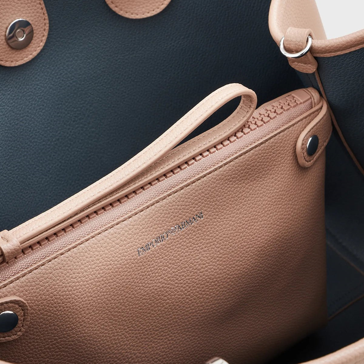 E.M.P.O.R.I.O A.R.M.A.N.I Shoulder/Crossbody Bag