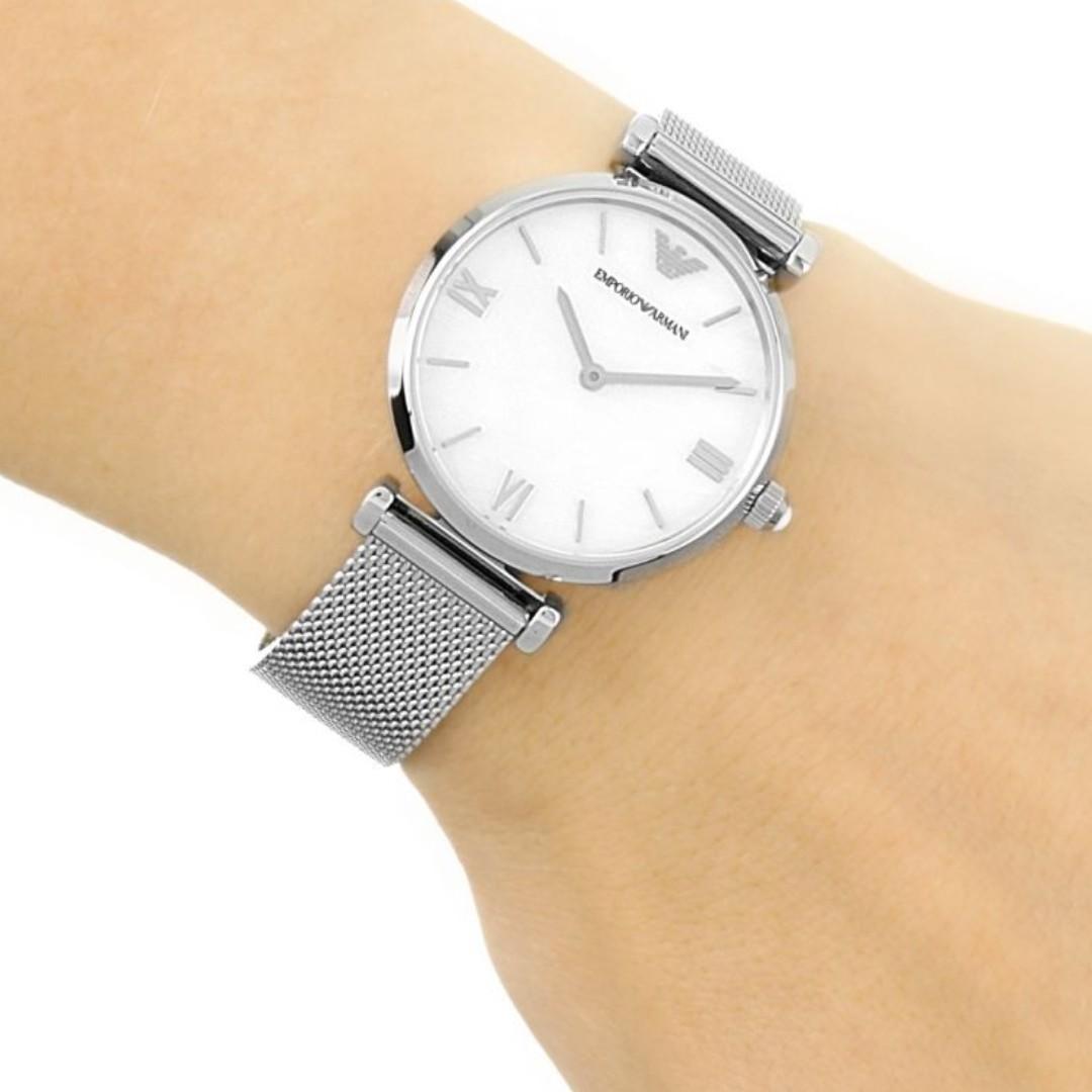 E.M.P.O.R.I.O  A.R.M.A.N.I Watch