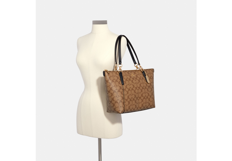 C.O.A.C.H. SHOULDER HANDBAG