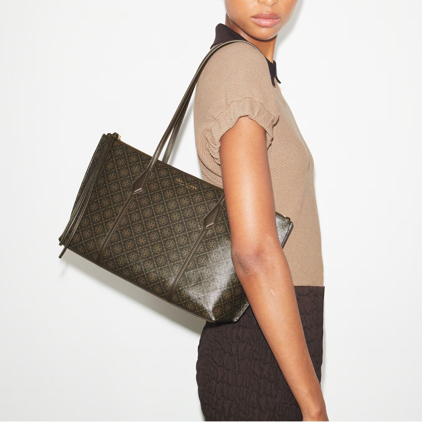 T.O.R.Y B.U.R.C.H PERRY COATED CANVAS TOTE