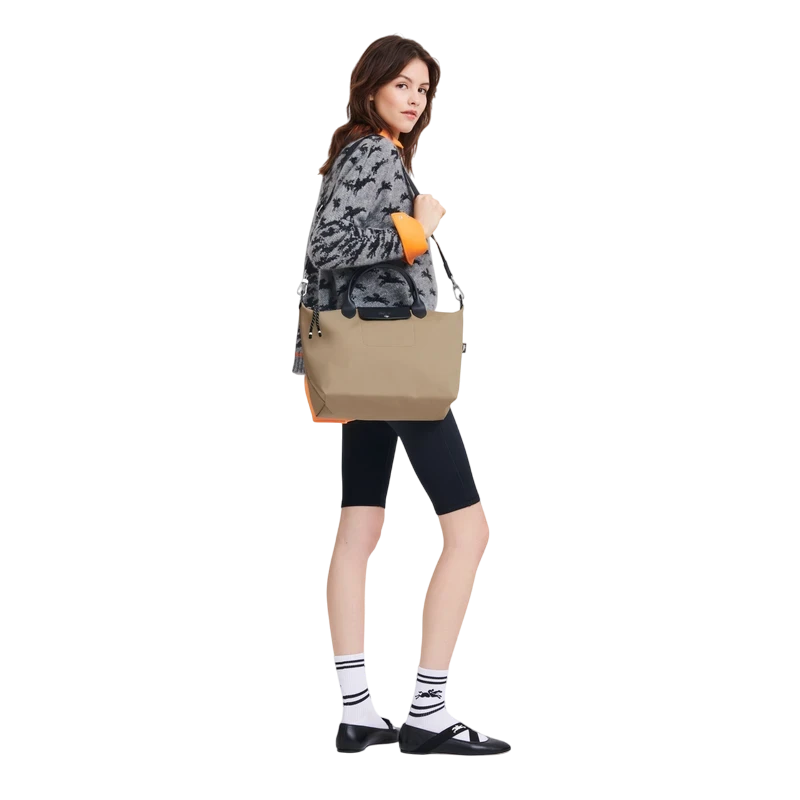 L.O.N.G.C.H.A.M.P Le Pliage Energy L Handbag