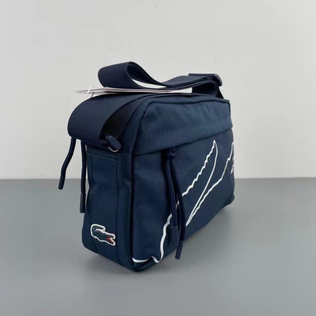 L.A.C.O.S.T.E. CROSS BAG