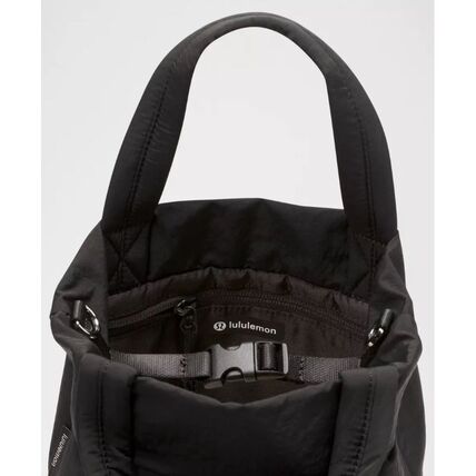 L.u.l.u.l.e.m.o.n Level Small Tote Bag