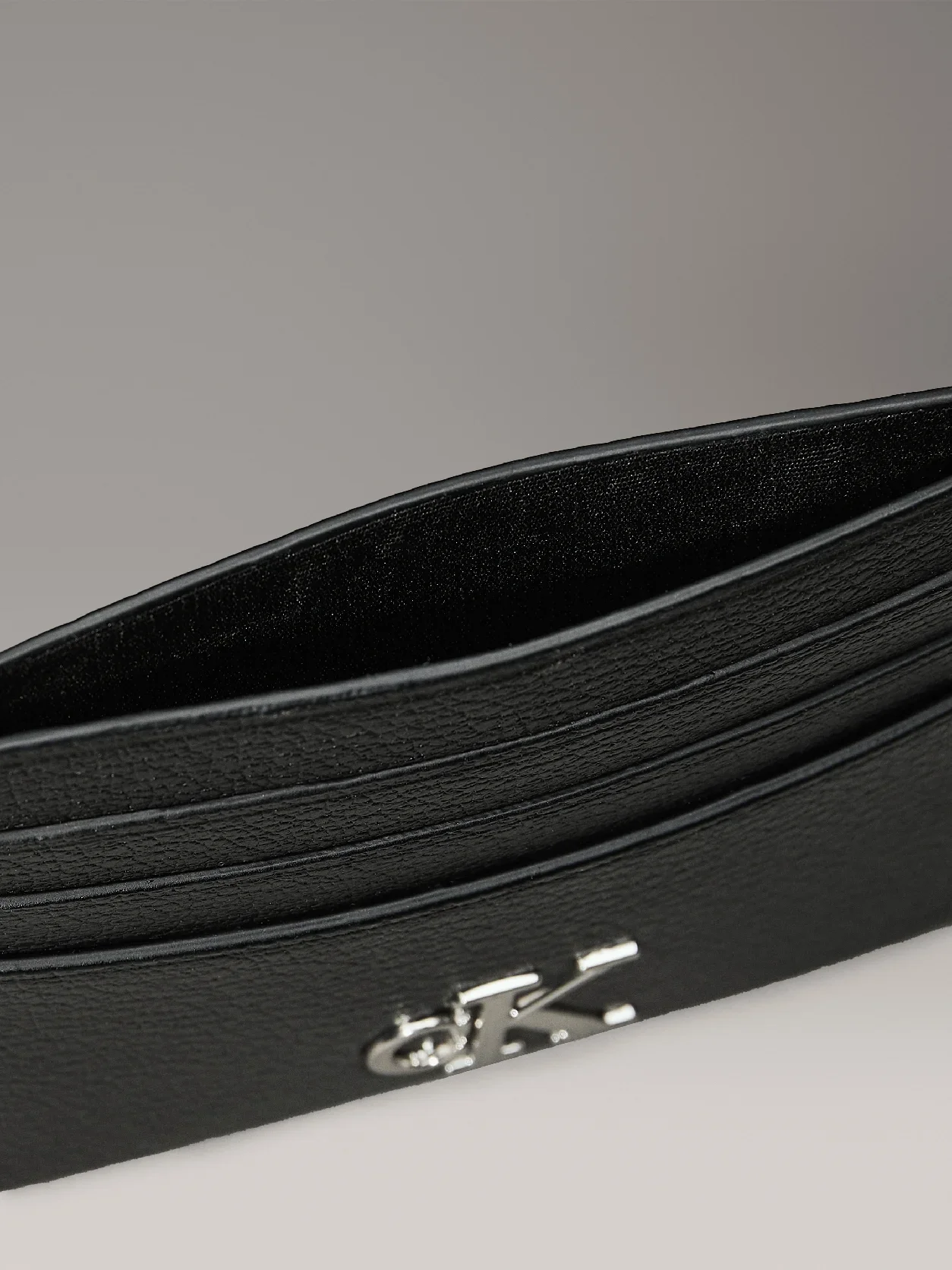 C.A.L.V.I.N K.L.E.I.N Logo Card Holder