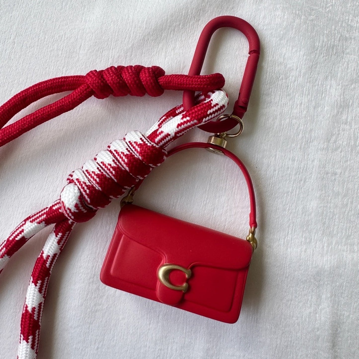 C.O.A.C.H KEY CHAIN