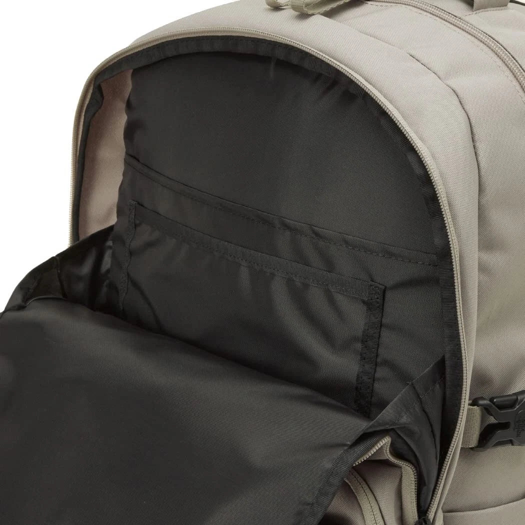 T.H.E N.O.R.T.H F.A.C.E DUAL PRO III Backpack