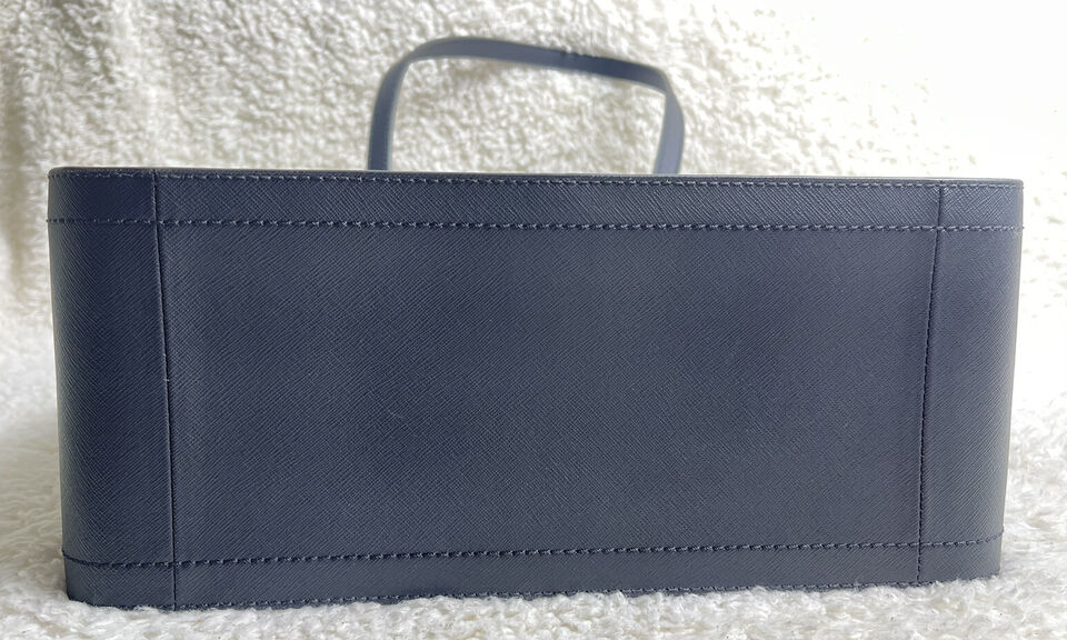 M.I.C.H.A.E.L. K.O.R.S.  SYLVIA MEDIUM TOTE HANDBAG