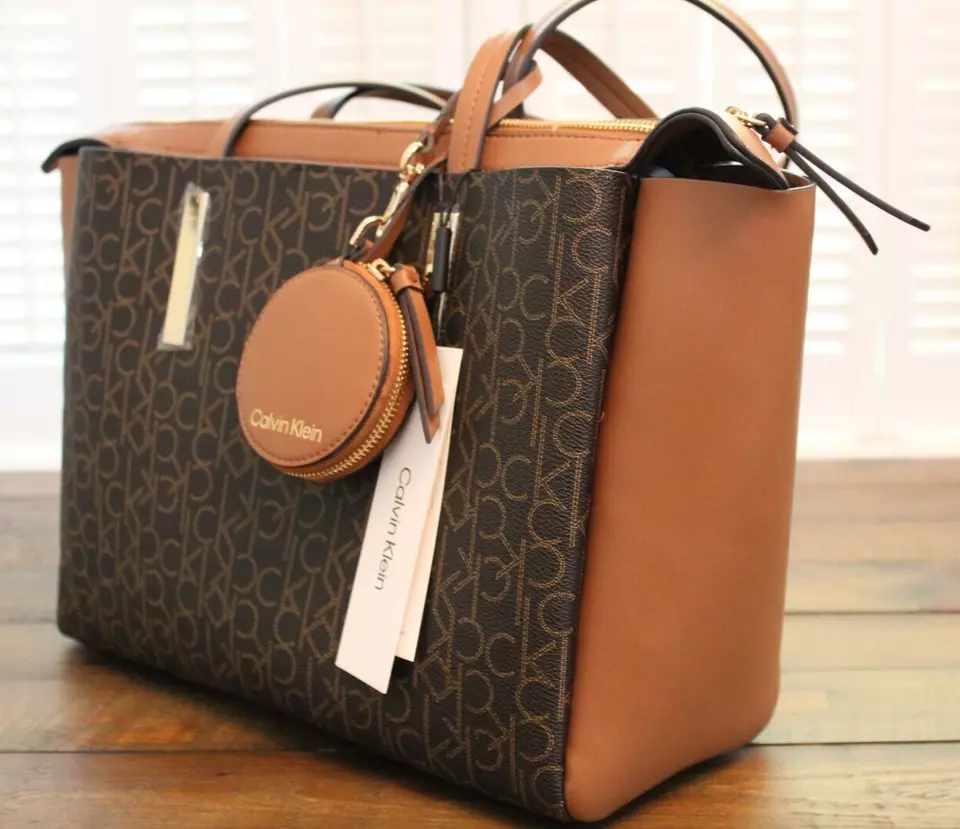 C.A.L.V.I.N K.L.E.I.N SHOULDER BAG