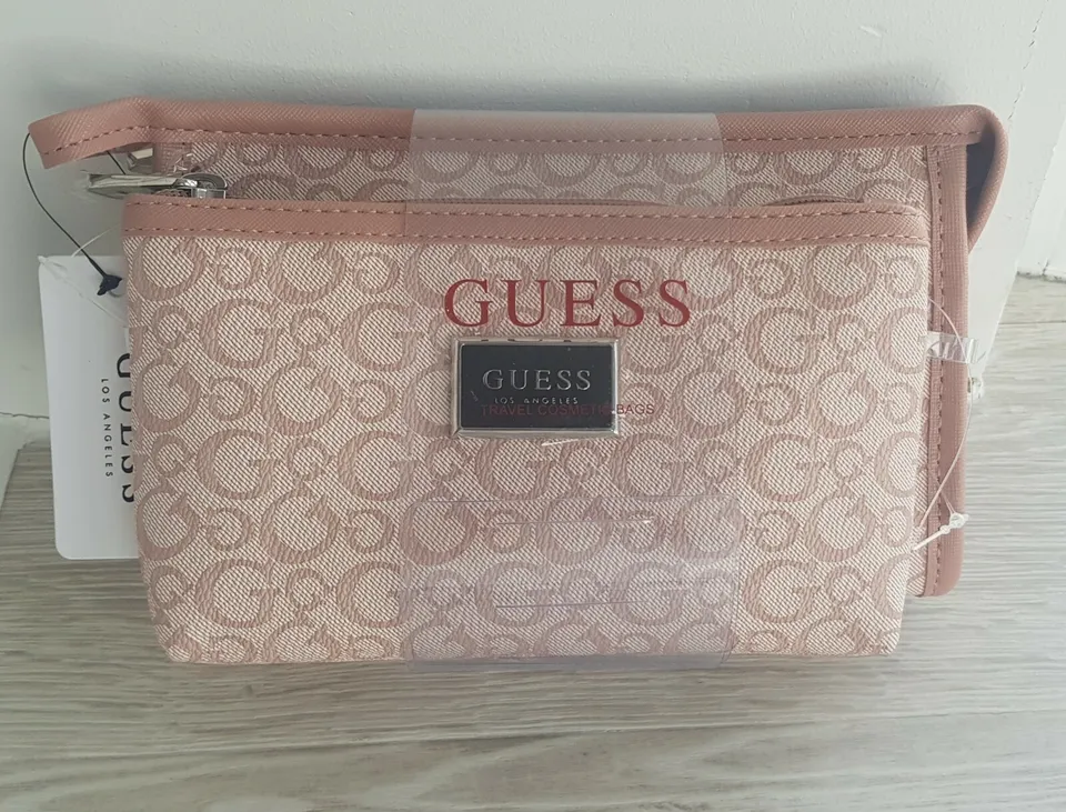 G.U.E.S.S MAKEUP BAG