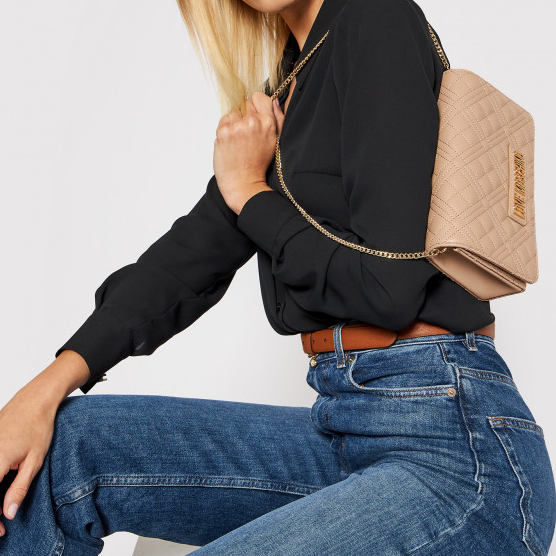 L.O.V.E M.O.S.C.H.I.N.O Quilted/Magnet Crossbody Bag