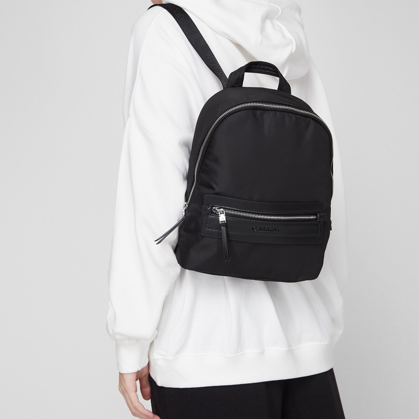 CALVIN KLEIN Ck Essential Round Backpack