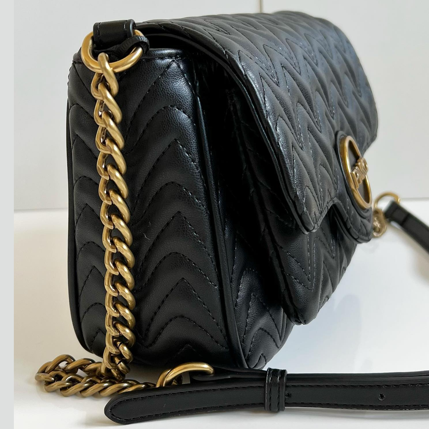 P.I.N.K.O Peony Crossover 28 with Strap for Shoulder/Crossbody Wear