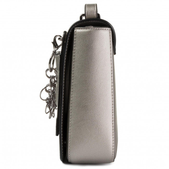 L.O.V.E  M.O.S.C.H.I.N.O  Fucile Detachable Pocket Bag With Chain for Crossbody Wear