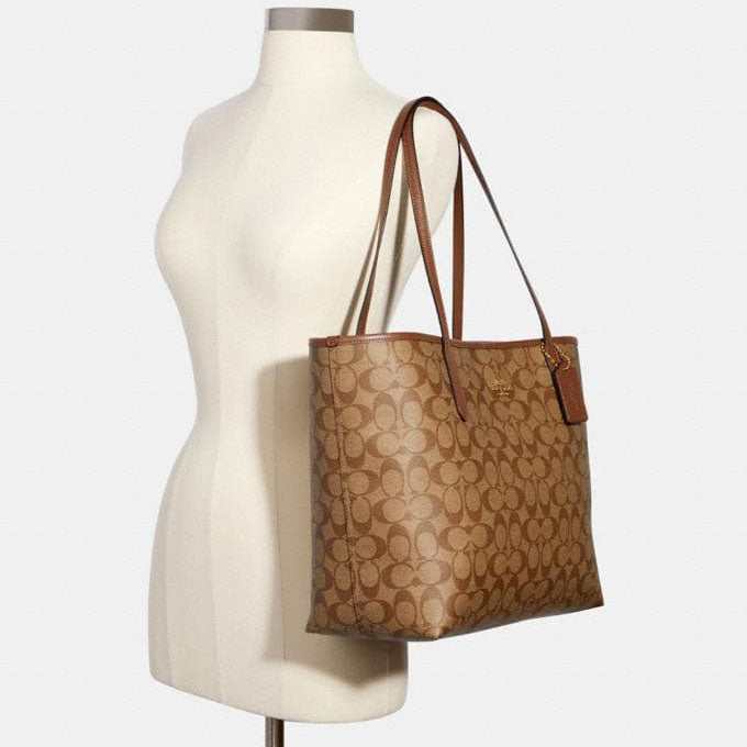 C.O.A.C.H Signature Canvas City Tote Bag