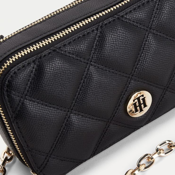 TOMMY HILFIGER Honey Mini Chain Crossover Quilt Crossbody Bag