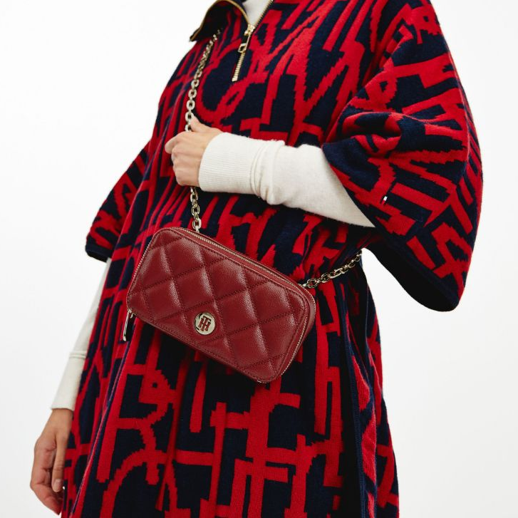 TOMMY HILFIGER Honey Mini Chain Crossover Quilt Crossbody Bag