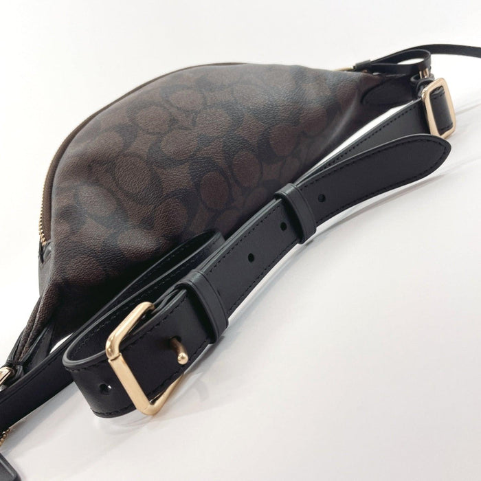 COACH BELT BAG IN SIGNATURE CANVAS (Waist Bag)