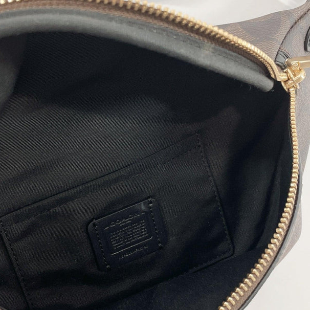 COACH BELT BAG IN SIGNATURE CANVAS (Waist Bag)