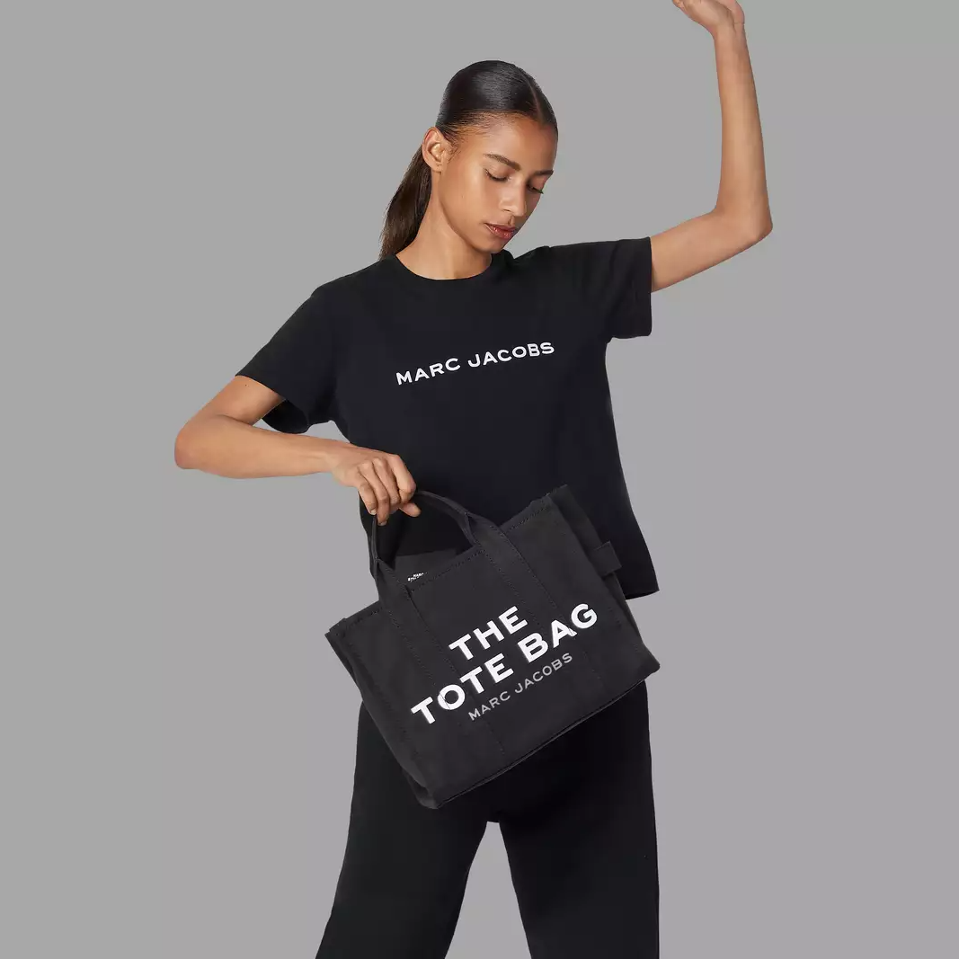 MARC JACOBS "THE TOTE BAG" with Detachable Strap in Black (Medium)