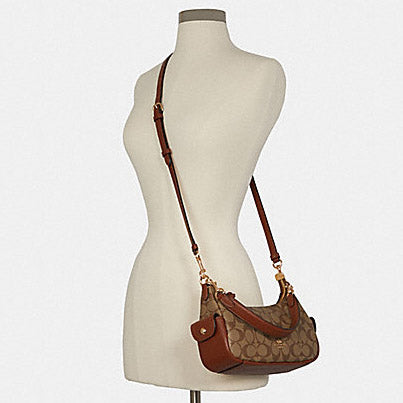COACH PENNIE SHOULDER/Crossbody BAG IN SIGNATURE CANVAS