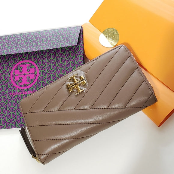 TORY BURCH Kira Chevron Zip Continental Wallet