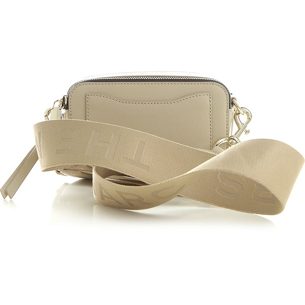 THE MARC JACOBS Snapshot Small Camera Bag with Detachable Strap for Shoulder/Crossbody Wear