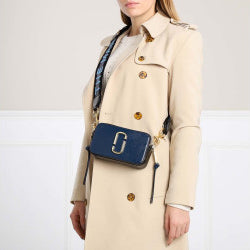 THE MARC JACOBS Snapshot Small Camera Bag with Detachable Strap for Shoulder/Crossbody Wear